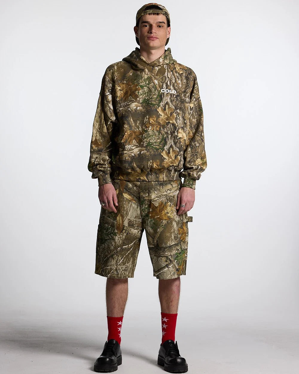 V1 CARPENTER SHORTS REALTREE