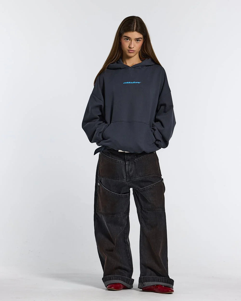 MOVING HOODIE CHARCOAL GREY