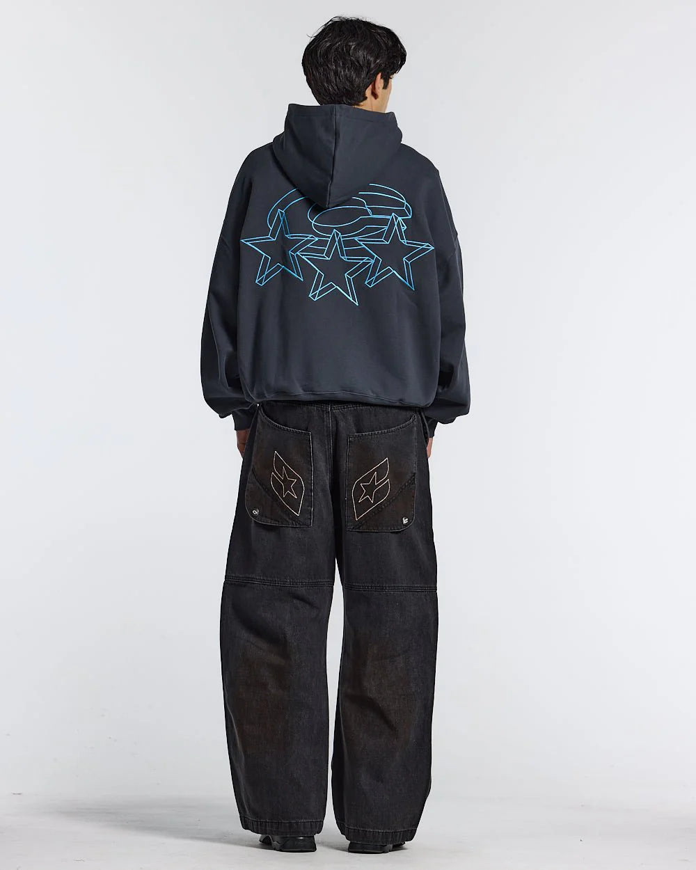 MOVING HOODIE CHARCOAL GREY